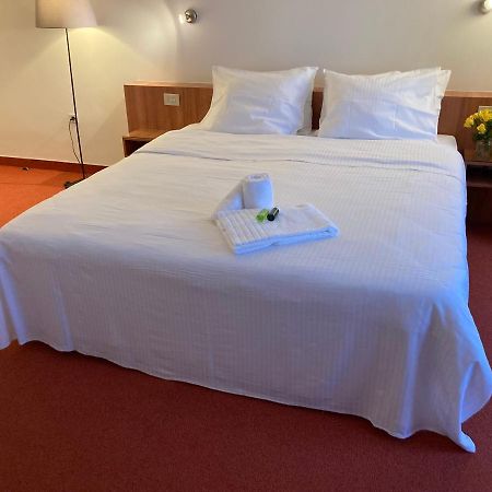 De Rantere Aparthotel Oudenaarde Exteriör bild