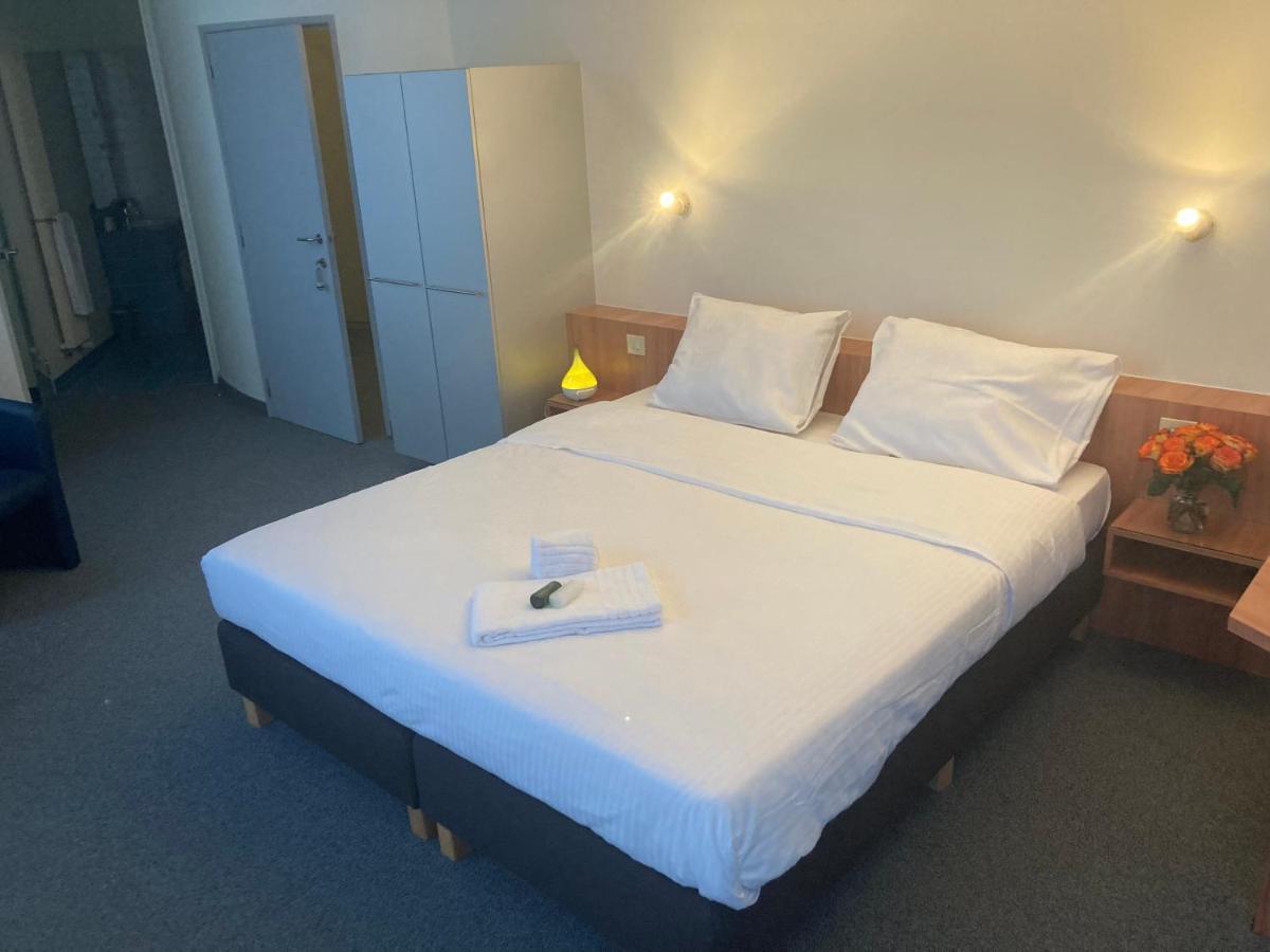 De Rantere Aparthotel Oudenaarde Exteriör bild