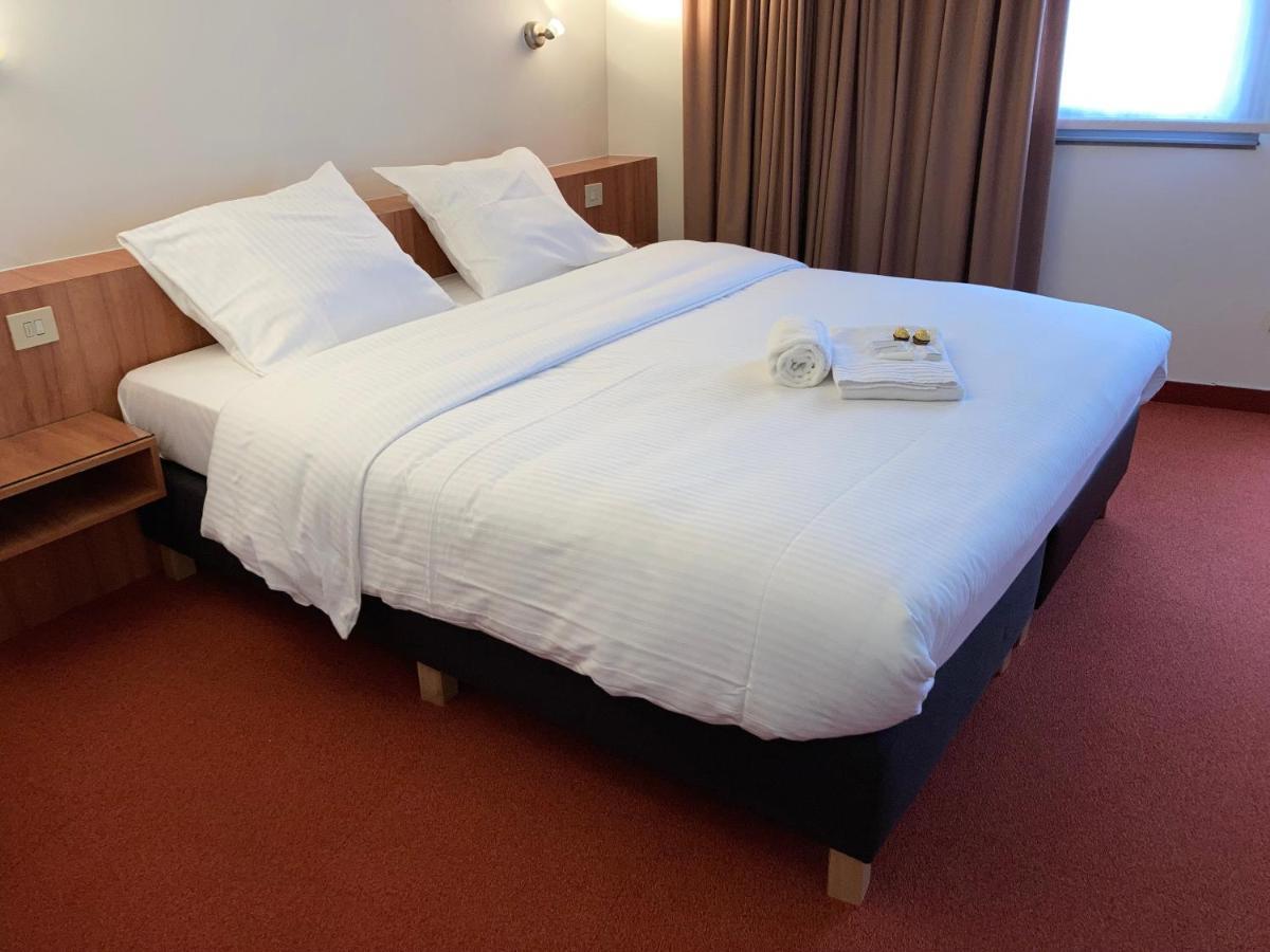 De Rantere Aparthotel Oudenaarde Exteriör bild